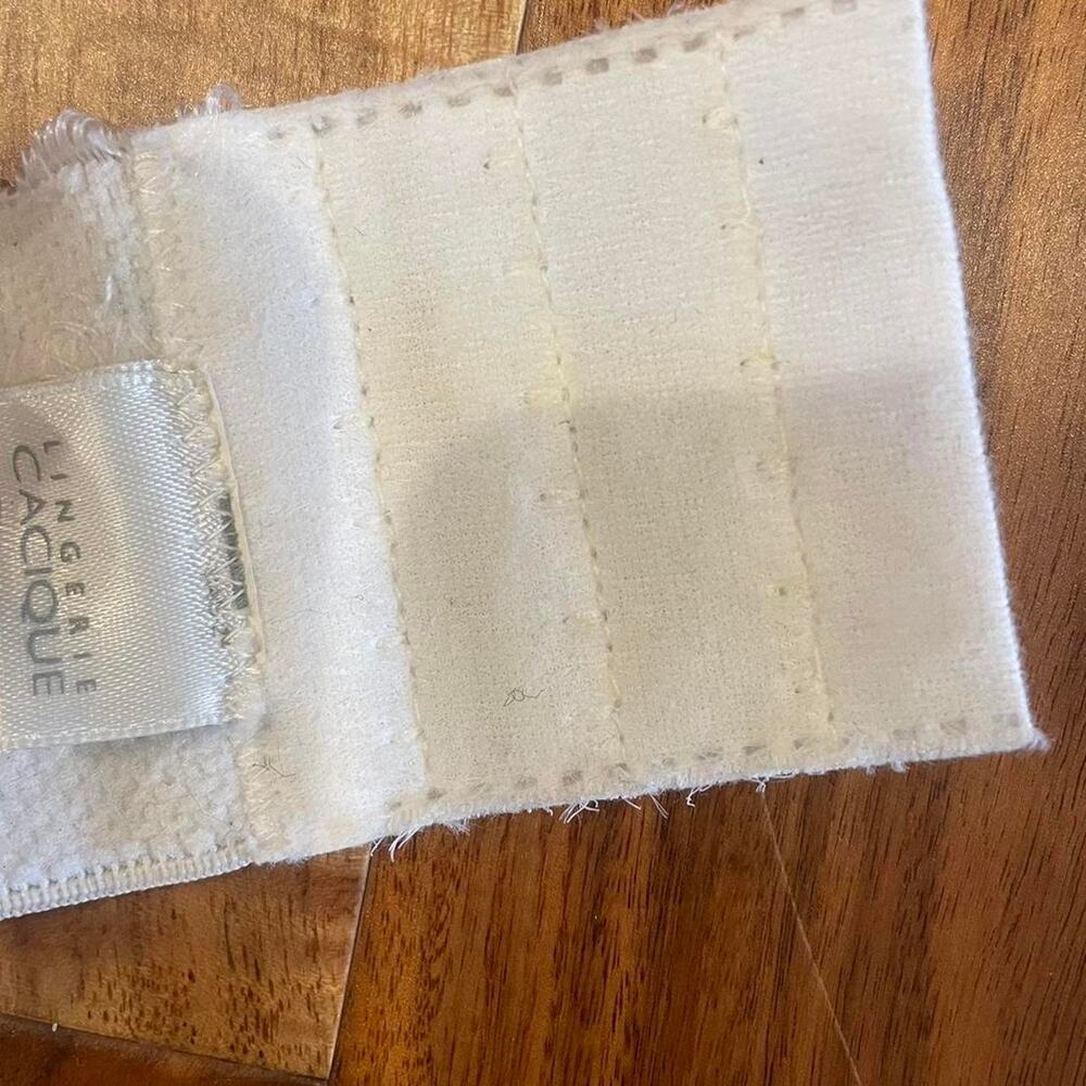 Vintage 90s White Lace Corset Top 34C - Picture 7 of 7